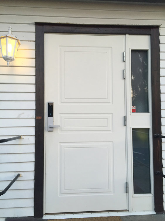 lås1.jpg (405.74 KiB) Visad 19677 gånger Låset monterat