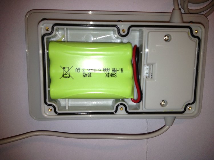 solar panel WMR200.JPG